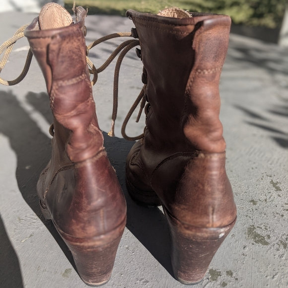 FRYE Lucy Lace Up Boot - Picture 4 of 9